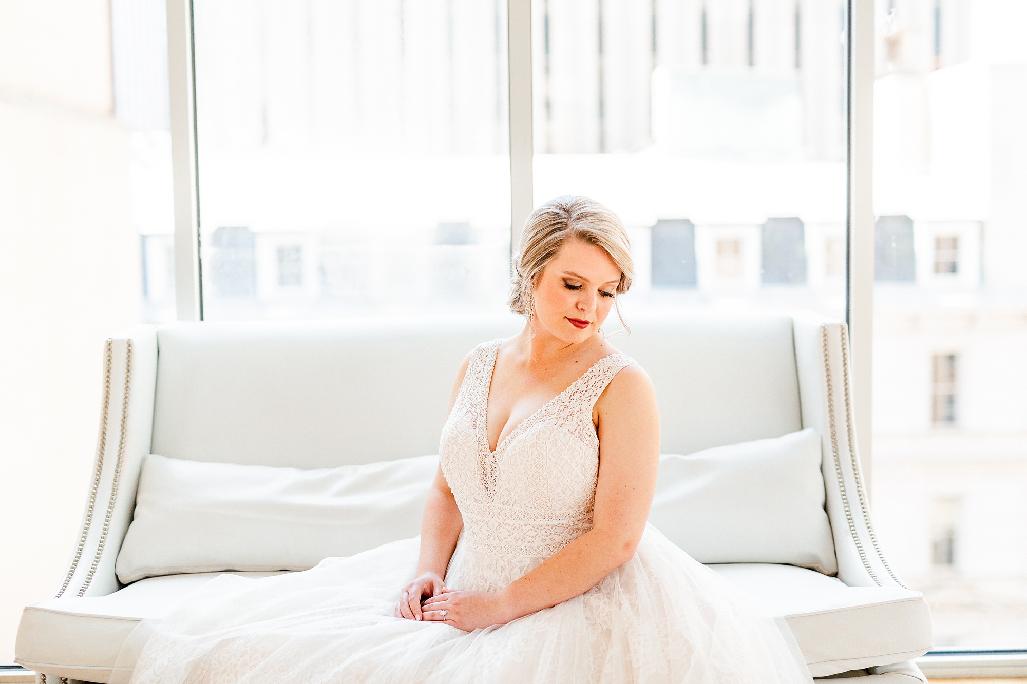 relaxed bridal portraits with Kevyn Dixon Photography