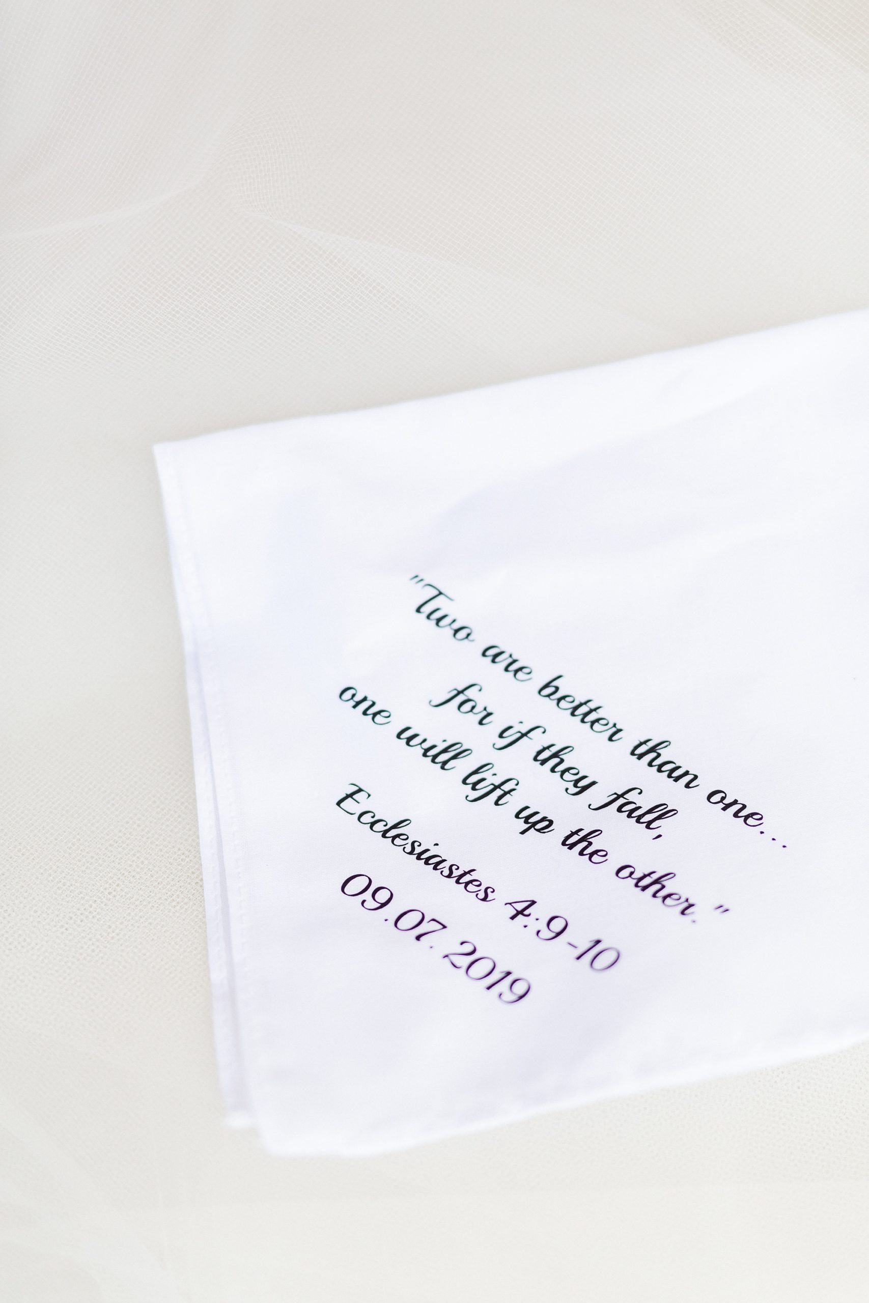 personalized handkerchief for gift on wedding day