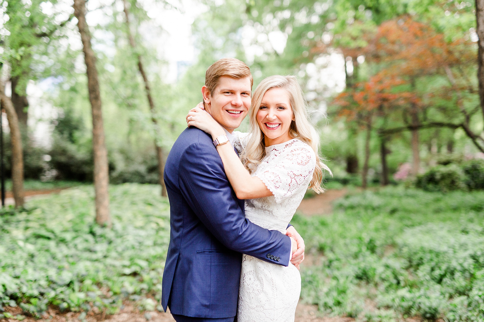 stylish Charlotte engagement session for young couple in Fourth Ward Park
