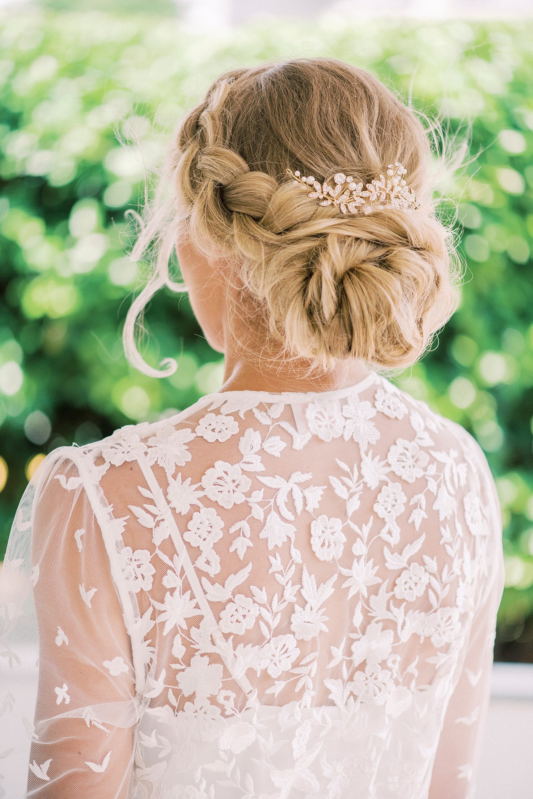 bride's lace robe to prepare for Oceanic Restaurant wedding