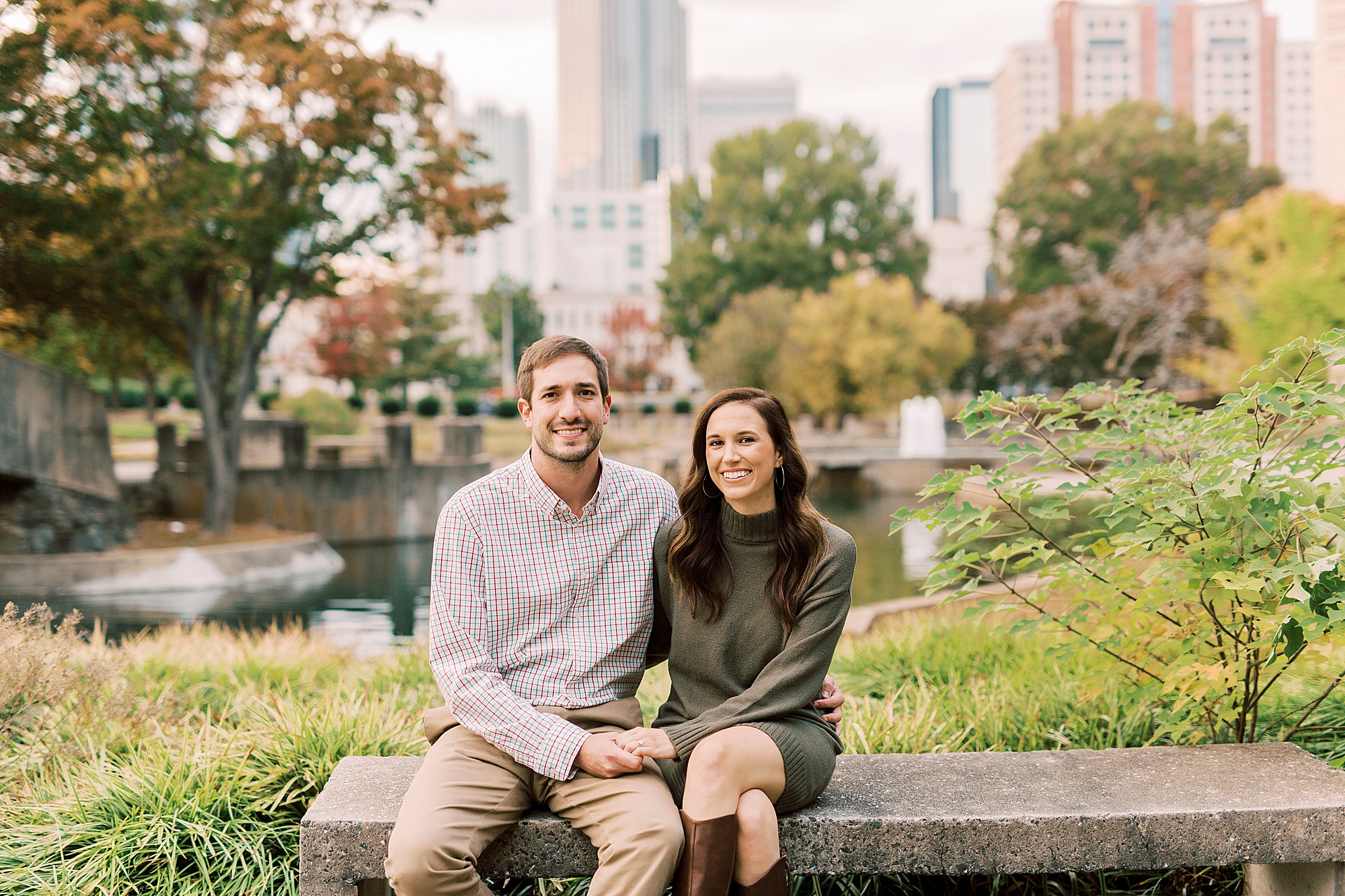 fall engagement session in Marshall Park