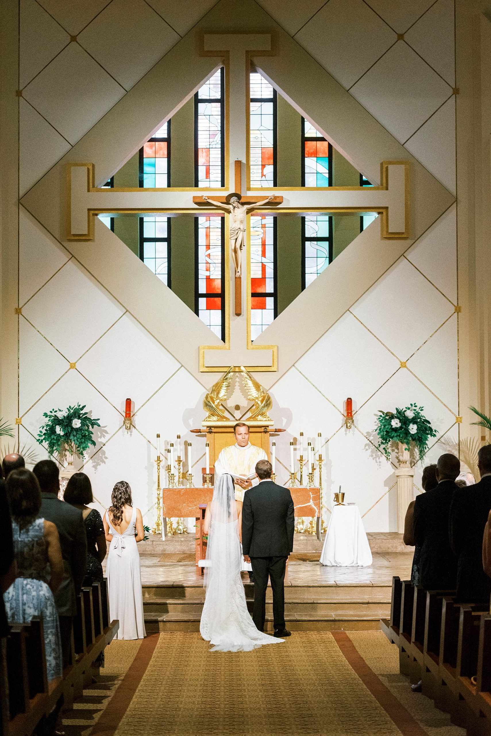 traditional church wedding at St. Gabriel Catholic Church