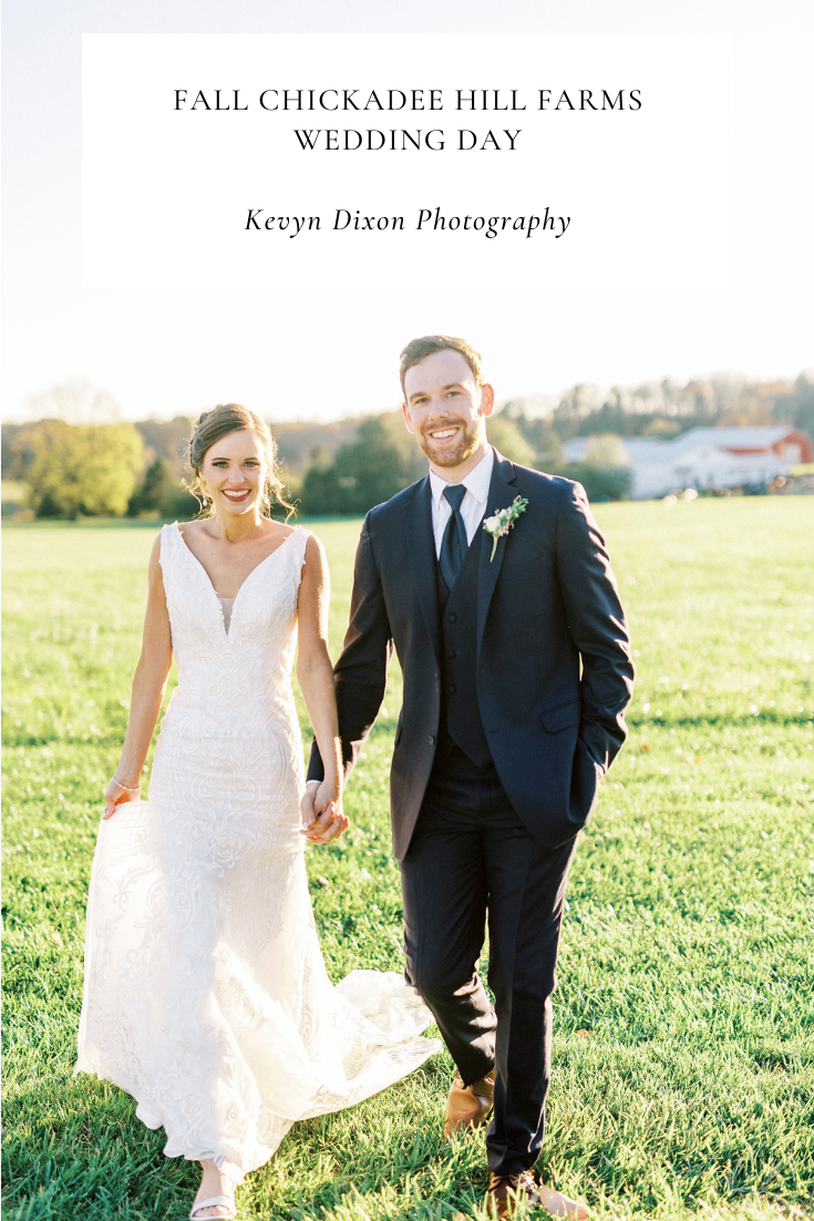 Chickadee Hill Farms wedding in the fall with pale pink and gold palette photographed by NC wedding photographer Kevyn Dixon Photography