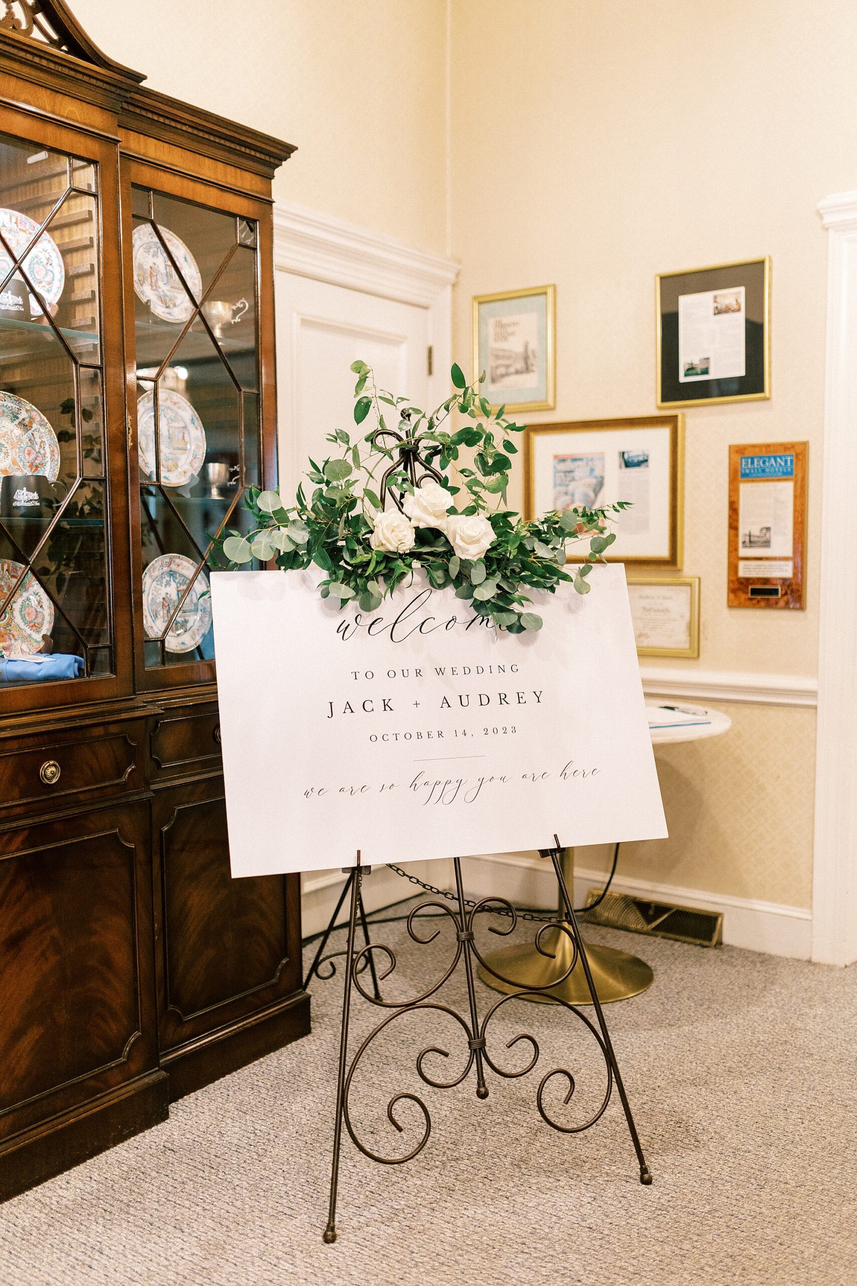 welcome sign for NC wedding reception at the Morehead Inn