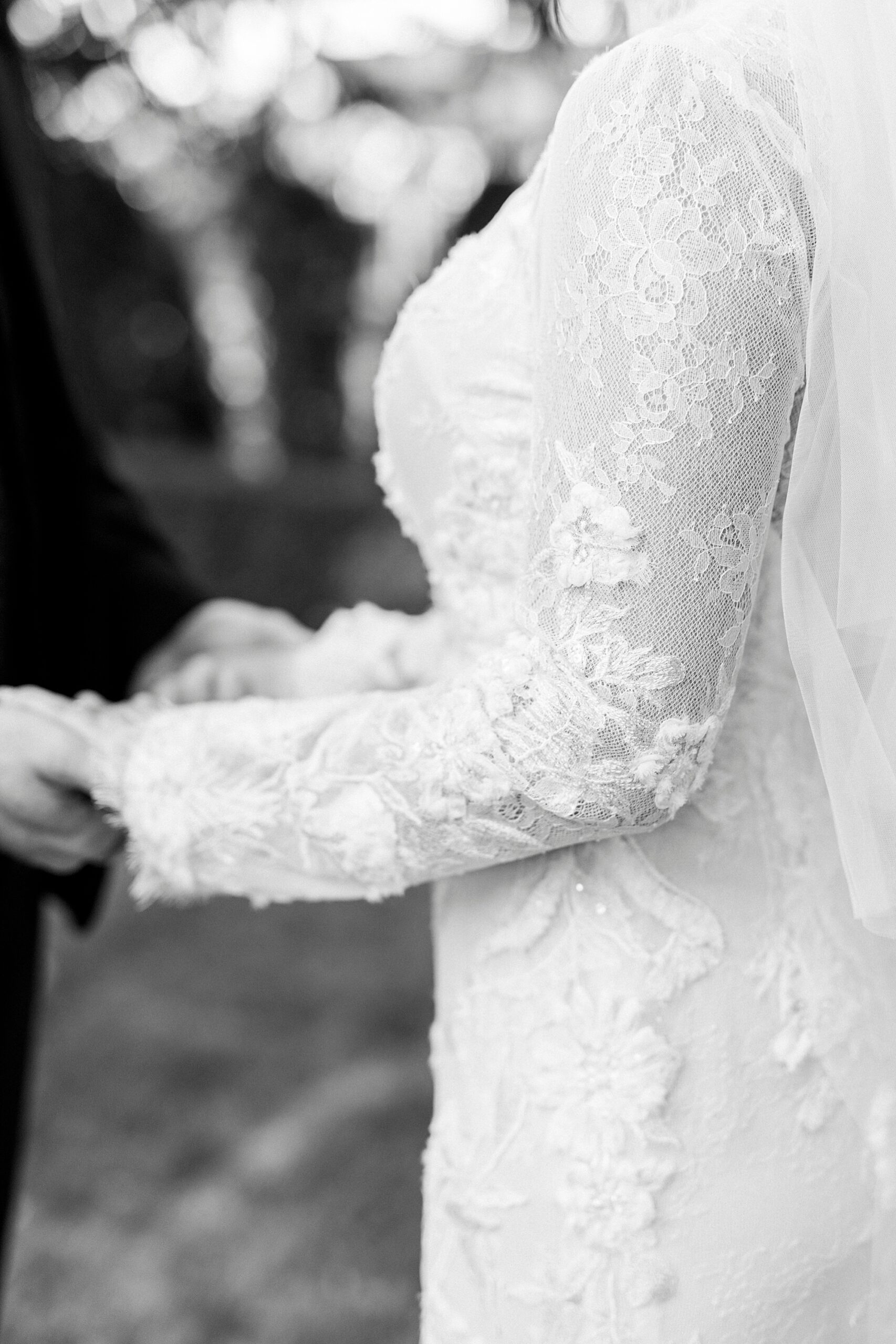 couple holds hand